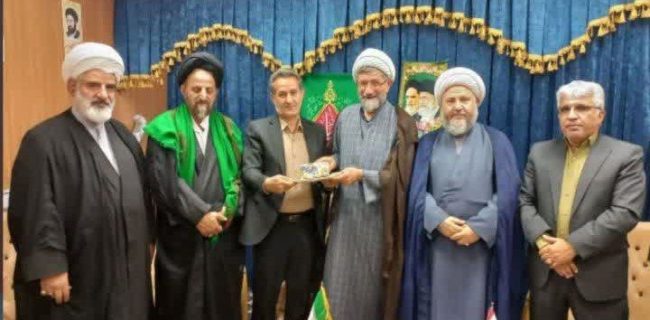 حسن اسماعیلی علی آبادی، به عنوان دهیار نمونه عامل زکات شهرستان آران و بیدگل انتخاب و معرفی گردید حسن اسماعیلی علی آبادی، به عنوان دهیار نمونه عامل زکات شهرستان آران و بیدگل انتخاب و معرفی گردید