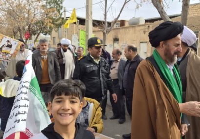 صدای انقلاب را از روستای تاریخی و شهیدپرور علی آباد میشنوید